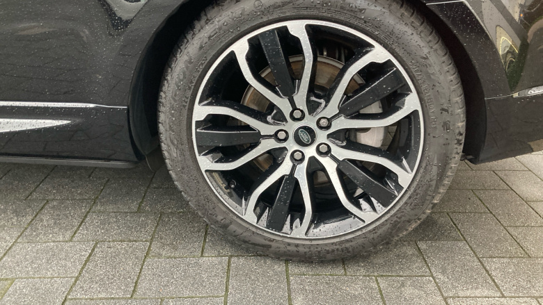 Land Rover Range Rover Sport 3.0 D300 HSE Silver 5dr Auto Diesel Estate